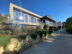 Pandora - Healesville - Image 2