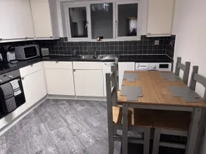 Hogwarts apartment - Image 3