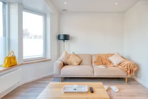 Bright and Modern Getaway Apartment - Image 2