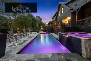 Blue Ridge Riverfront Estate, Heated Pool, Near DT - Image 2