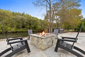 Blue Ridge Riverfront Estate, Heated Pool, Near DT - Image 5