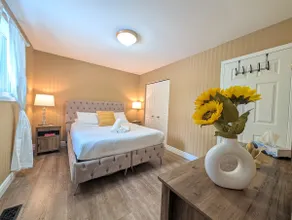 Upscale Living 3BR 2BA | Near Ancaster Mill - Image 2