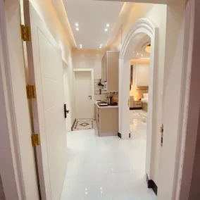 Luxurious, new two-bedroom apartment – bathroom – smart entry - Image 4