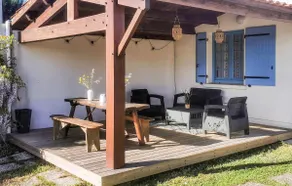 4 bedroom stunning home in L'Aiguillon la Presqu' - Image 4