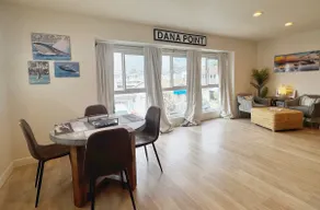 Pet Friendly - Lantern District Apartment - Image 3