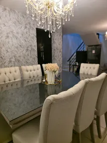 Beautiful and cozy house with the best location. - Image 3