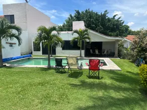 House with A/C, Wifi, pool, garden, Izzi TV and more - Image 2