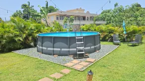 10-minute to the beach from this spacious house - Image 4