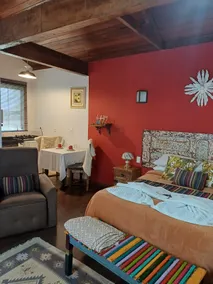 Viana Chalet in Lavras Novas: Breakfast Included - Image 3