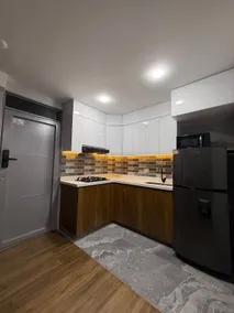 Modern Suite for 6 People - Image 5