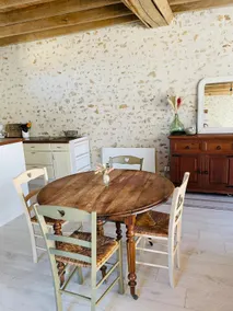 Charming house in the countryside - Image 3