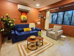 Brick Maison - 1.5BHK w/ Free Parking, Juhu-Bandra - Image 5