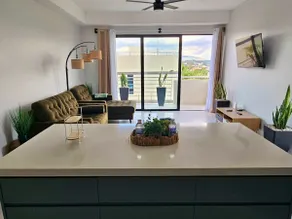 Cozy contemporary one-bedroom - Image 2