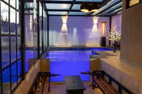 The tree house (heated pool 35° to 40°) - Image 2