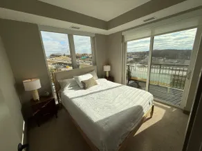 Chic 2BR/2BA with Stunning Views & Laundry - Image 3