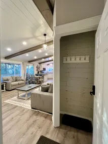 The Grey Stone Loft - Image 2