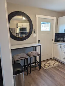 Meet Virginia less than 1 mile from casino and downtown - Image 4