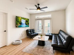 Cozy 2BR Katy Stay - Pet, Work & Family Friendly - Image 5