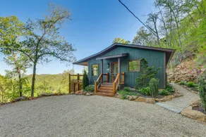 Sauna + Views: Private Franklin Cabin on 10 Acres - Image 4
