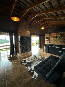House 525 | Border House - Image 2