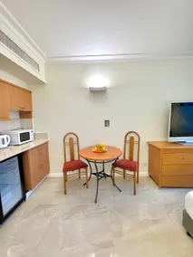 Apartments on the Beach - Image 4