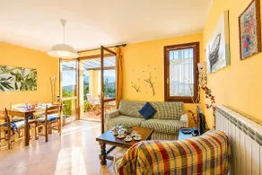 John's House-Lakeview & shared pool - Happy Rentals - Image 4