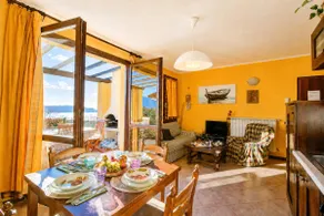 John's House-Lakeview & shared pool - Happy Rentals - Image 5