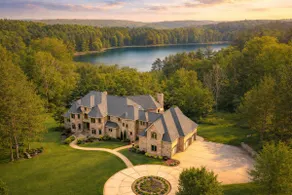 Gray Lake Villa | Sleeps 22 · Theater ·Sauna ·Lake - Image 2