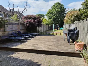 2 bedroom flat and garden, Seaford near Eastbourne - Image 3