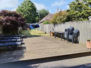 2 bedroom flat and garden, Seaford near Eastbourne - Image 2