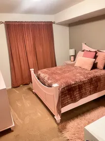 Cozy Home 10 minutes from DIA Airport - Image 2