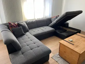 Spacious, centrally located duplex - Image 2