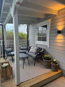 House - Image 2