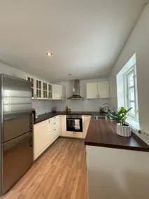 House - Image 3