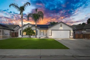 Modern Oasis 5BD/2BA With Pool & HotTub. - Image 2