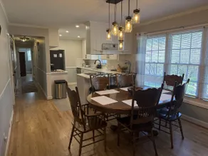Modern Farmhouse Near Winston-Salem - Image 4