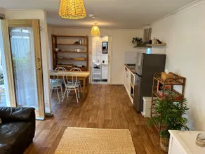 The Palms Studio – Simple Comfort by the Bay - Image 3