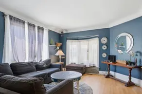 Large Historic Home/Free Parking/Group Friendly - Image 2