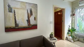 Centrally Located Affordable Apartment with Kitchen - Image 3