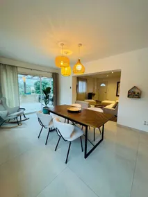 Luxury apartment at the entrance to Propriano - Image 4