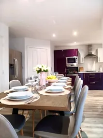 Elysian Escape, modern 5 bedroom house - Image 3