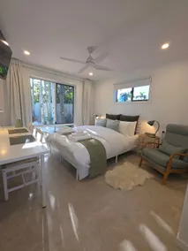 Private Pool House | 2 Ensuites | Near Mooloolaba - Image 4