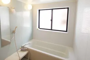 Private space limited to one group. You can cook and do laundry, and long-term stays are also possible. - Image 3