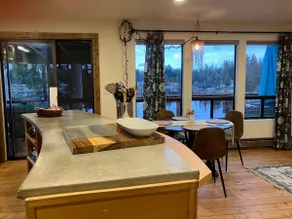 Cottage by the Lake-cozy &unique w beautiful views - Image 5