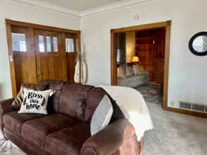 Collosal Craftsman-4 BR, 9 Beds-Sleeps 1 to 14! - Image 4