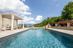 Villa Marinelli with private pool, hot tub and garden, Tuscany - Image 2