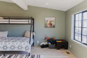 Hilltop Retreat - Image 5