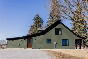 Hilltop Retreat - Image 3