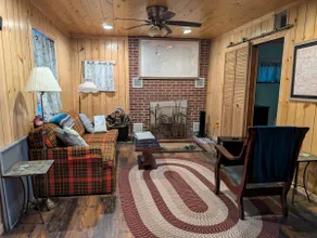 Tionesta LO Cabin - Image 3