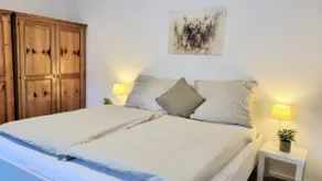 apartment77 - Image 3